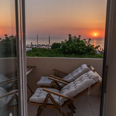 Nero Blu Beachfront, Sunrise & Sea Views Apartment Kos Town